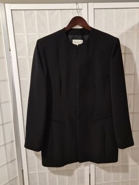 Emanuel Ungaro Black Collarless  Women's Jacket Sz 10